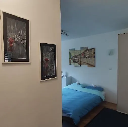 Mona Blue * Sarajevo